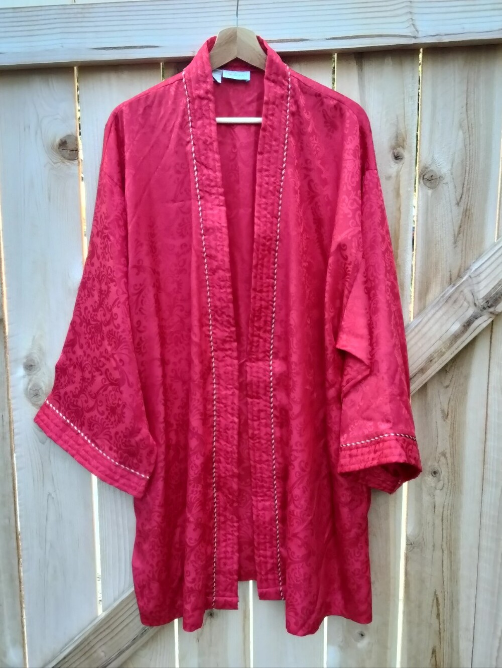 Etienne Vintage Women’s Red Satin Kimono Robe w/ Tie Sz Large Polyester No Belt